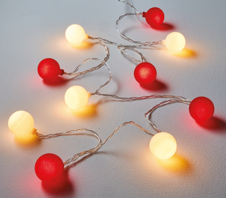 10 Ball String Lights