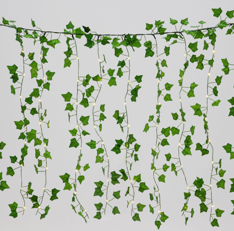GARLAND CURTAIN